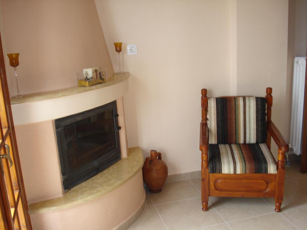 Alkmini Hotel Agios Dimitrios  Luaran gambar
