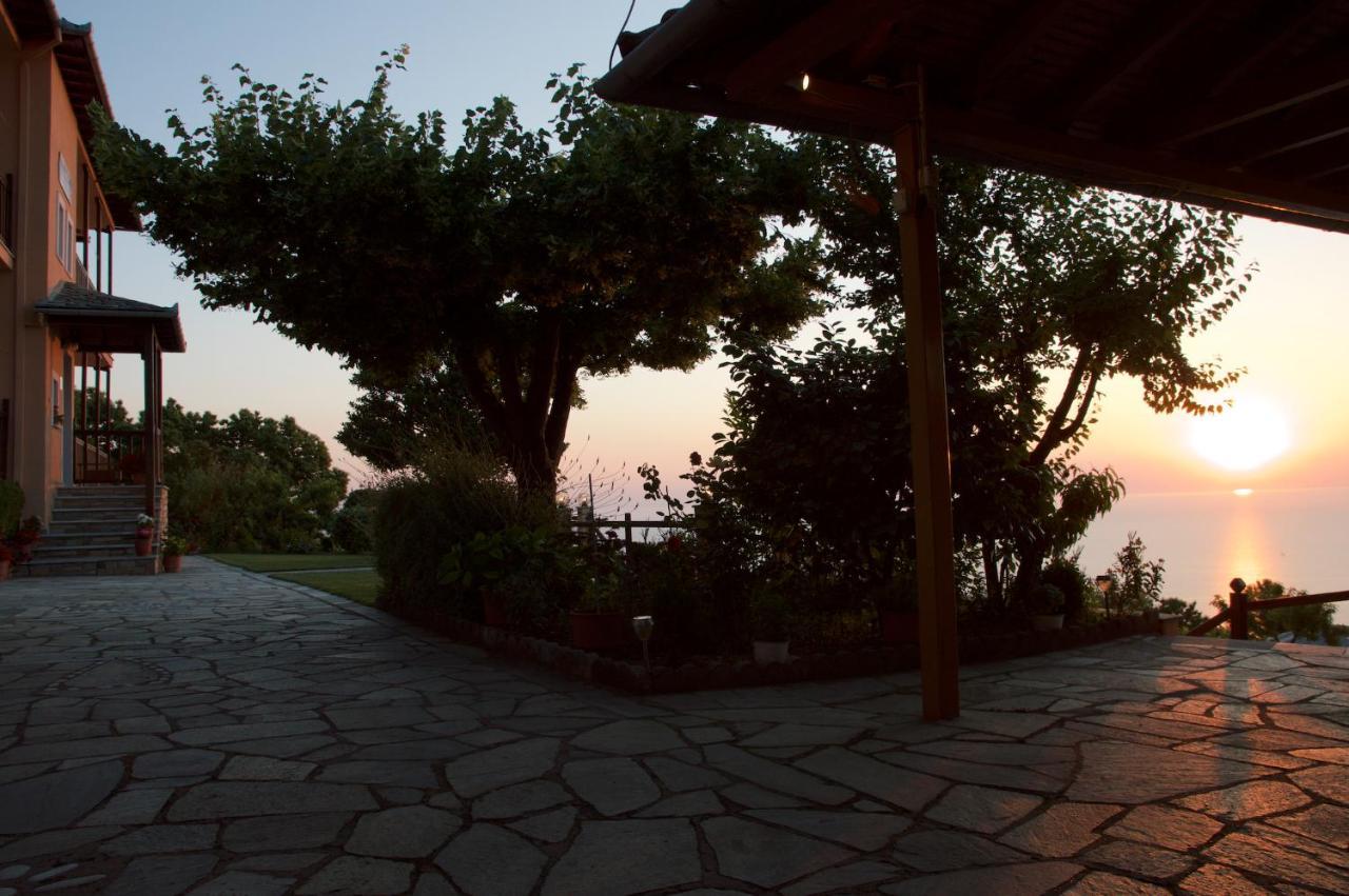 Alkmini Hotel Agios Dimitrios  Luaran gambar