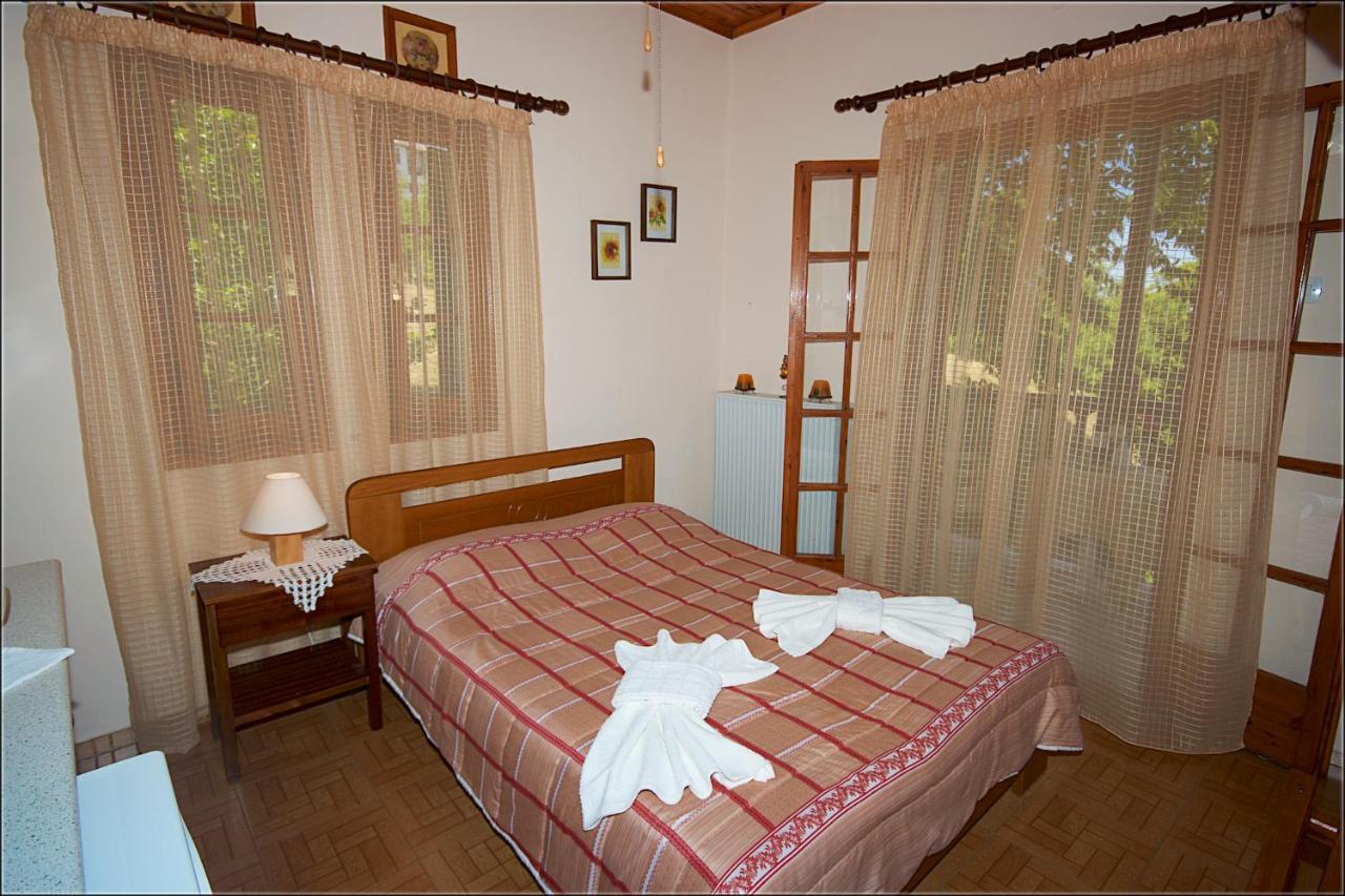 Alkmini Hotel Agios Dimitrios  Luaran gambar