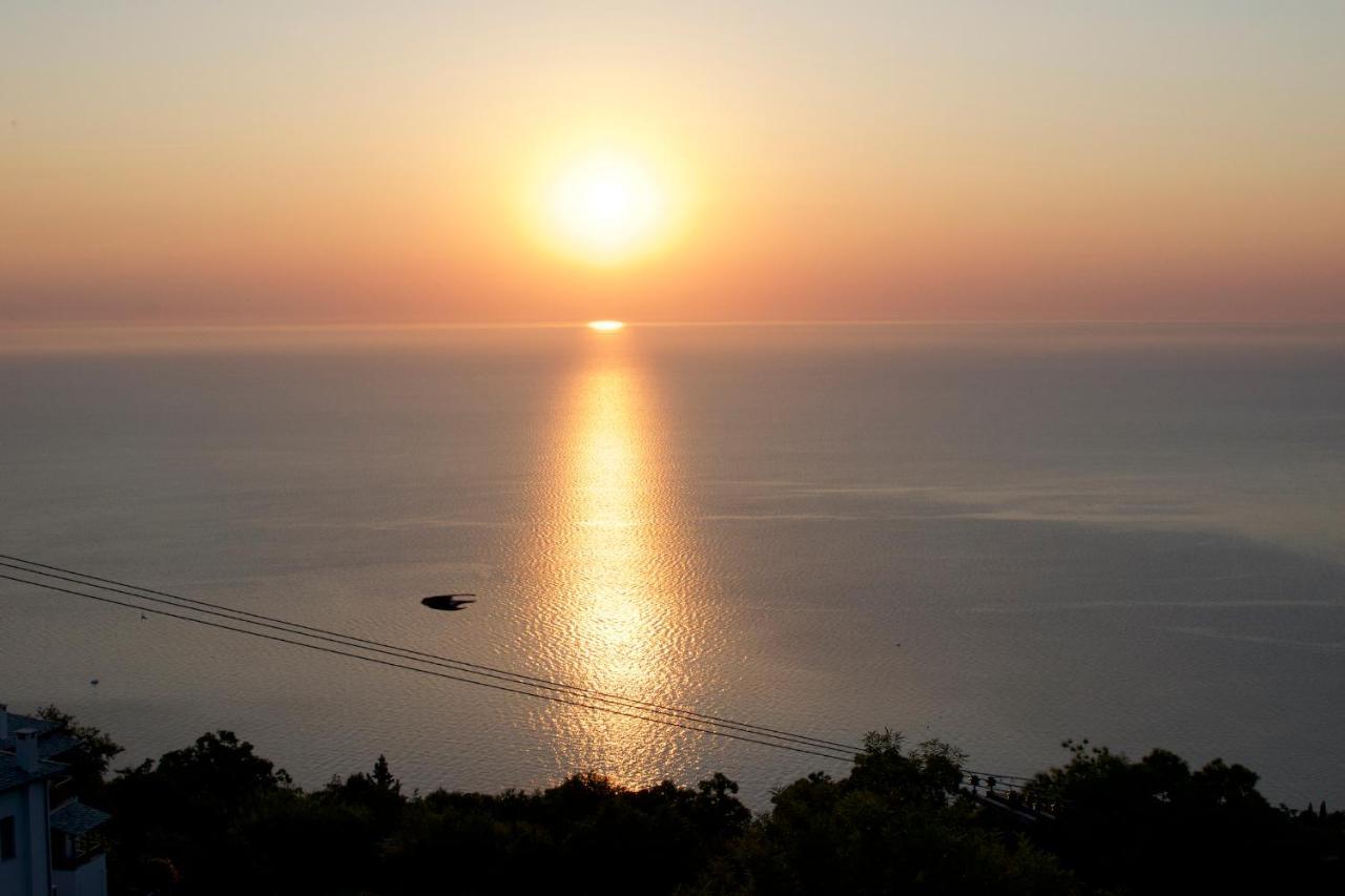 Alkmini Hotel Agios Dimitrios  Luaran gambar